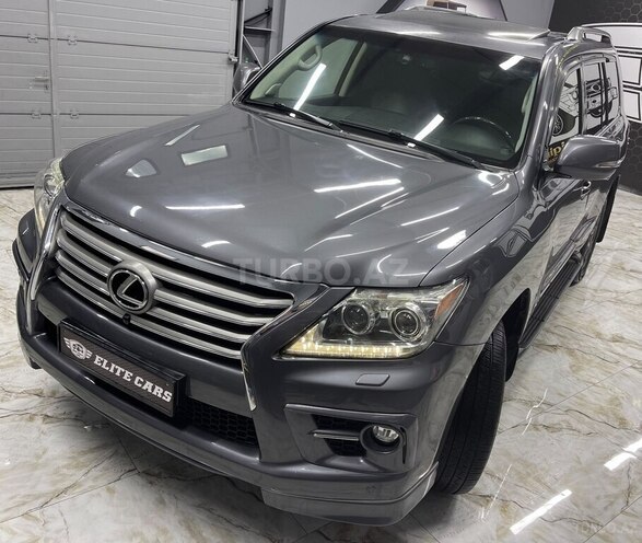 Lexus LX 570 2014, 185,000 km - 5.7 l - Bakı