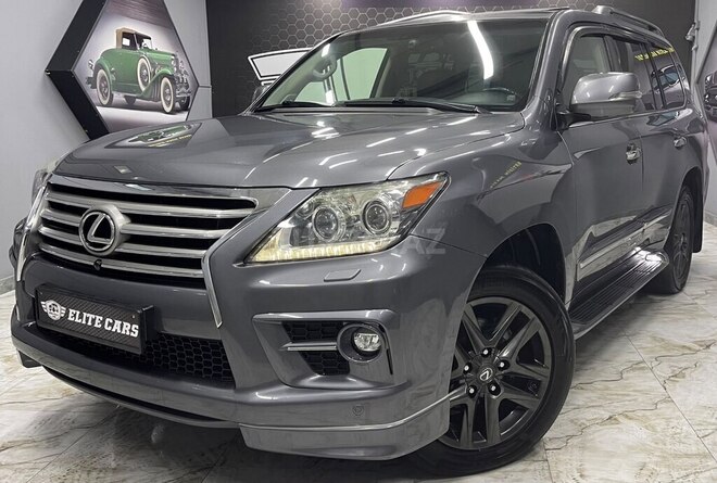 Lexus LX 570 2014, 185,000 km - 5.7 l - Bakı
