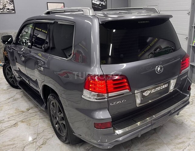 Lexus LX 570 2014, 185,000 km - 5.7 l - Bakı
