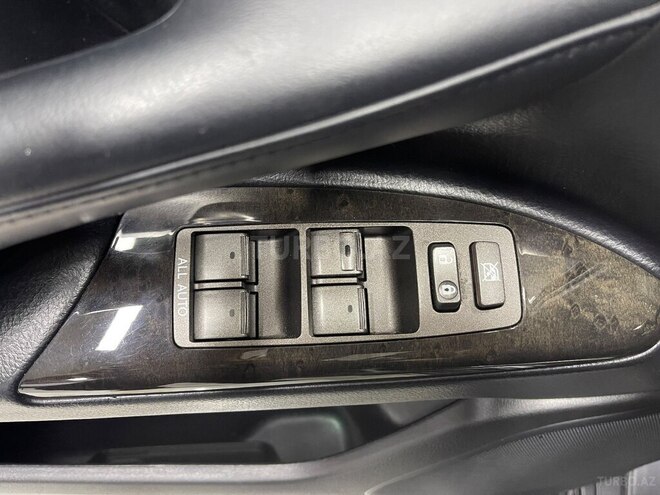 Lexus LX 570 2014, 185,000 km - 5.7 l - Bakı