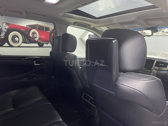 Lexus LX 570 2014, 185,000 km - 5.7 l - Bakı