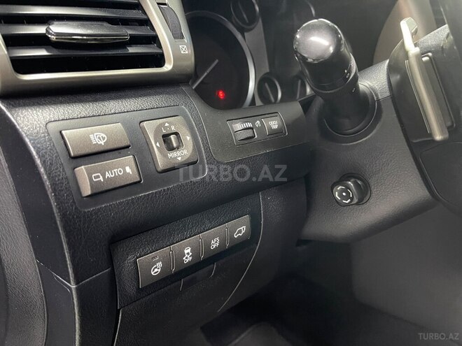 Lexus LX 570 2014, 185,000 km - 5.7 l - Bakı