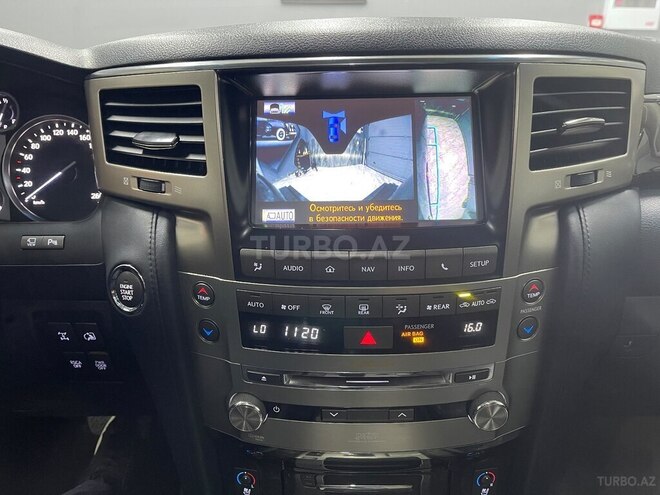 Lexus LX 570 2014, 185,000 km - 5.7 l - Bakı