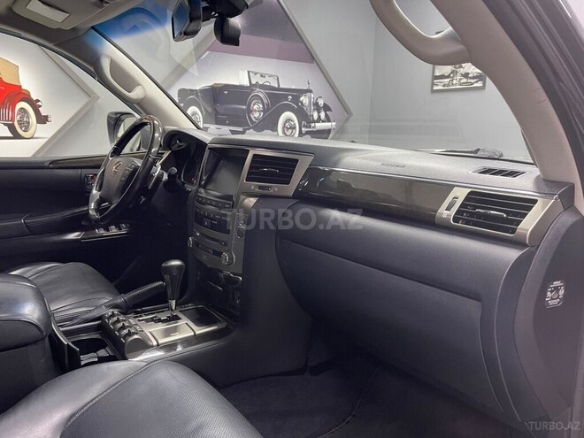 Lexus LX 570 2014, 185,000 km - 5.7 l - Bakı