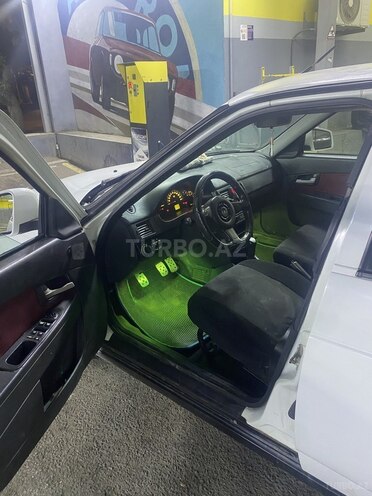 LADA (VAZ) Priora 2013, 240,000 km - 1.6 l - Gəncə