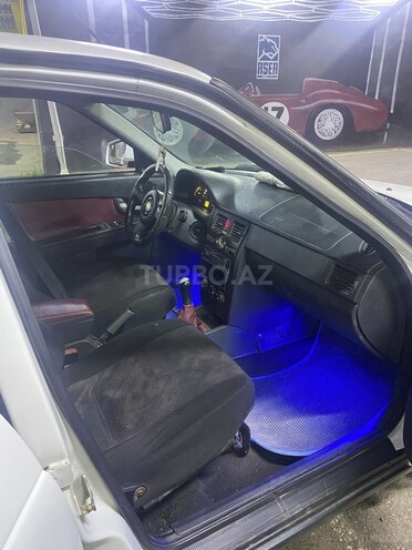 LADA (VAZ) Priora 2013, 240,000 km - 1.6 l - Gəncə