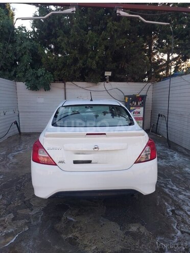 Nissan Sunny 2017, 210,450 km - 1.5 l - Bakı