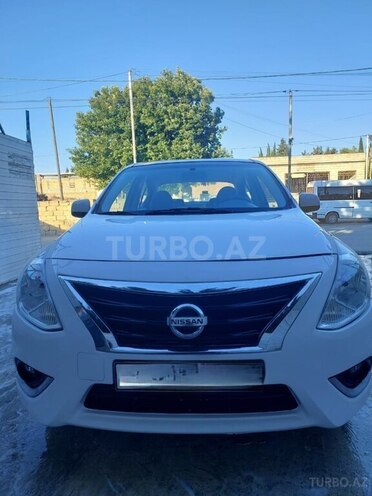 Nissan Sunny 2017, 210,450 km - 1.5 l - Bakı