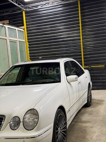 Mercedes E 270 1999, 647,000 km - 2.7 l - Tərtər
