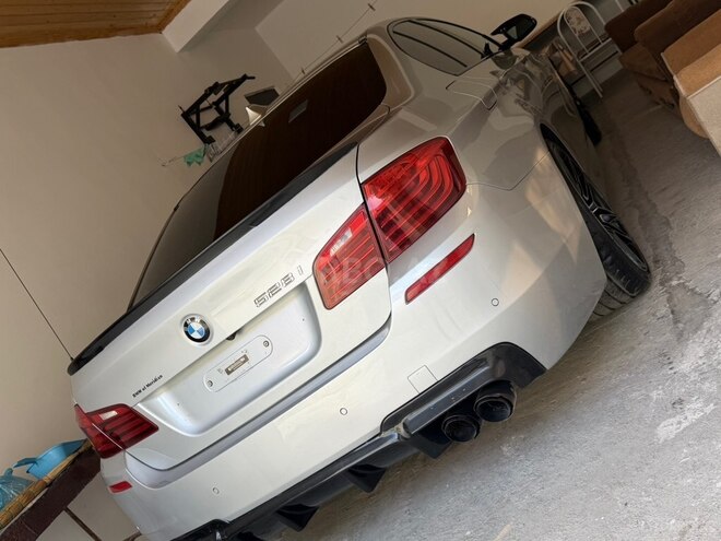 BMW 528 2014, 242,000 km - 2.0 l - Bakı