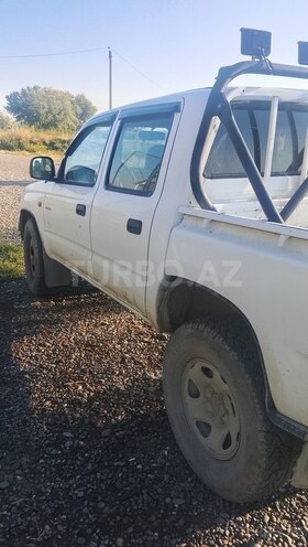 Toyota Hilux 2003, 98,000 km - 3.0 l - Mingəçevir