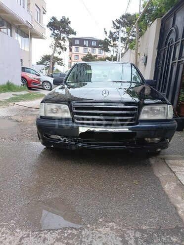 Mercedes C 200 1996, 123,888 km - 2.0 л - Bakı