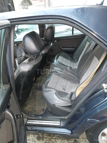 Mercedes C 200 1996, 123,888 km - 2.0 л - Bakı