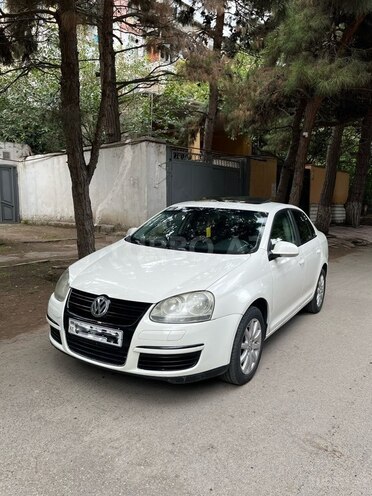 Volkswagen Jetta 2008, 268,000 km - 1.6 л - Bakı