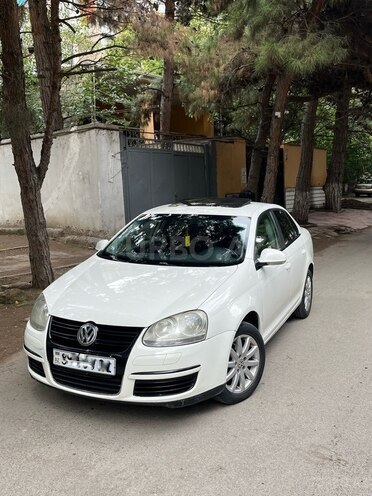Volkswagen Jetta 2008, 268,000 km - 1.6 л - Bakı