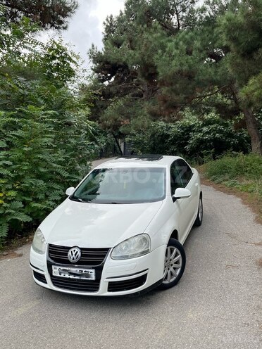 Volkswagen Jetta 2008, 268,000 km - 1.6 л - Bakı