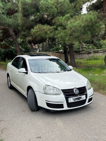 Volkswagen Jetta 2008, 268,000 km - 1.6 л - Bakı