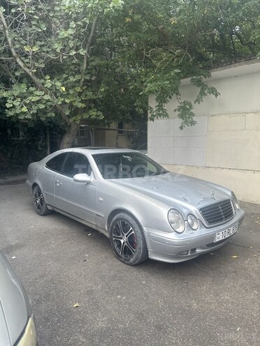 Mercedes CLK 200 1999, 260,000 km - 2.0 л - Bakı