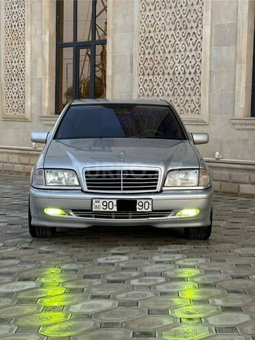 Mercedes C 200 1998, 210,324 km - 2.0 л - Saatlı
