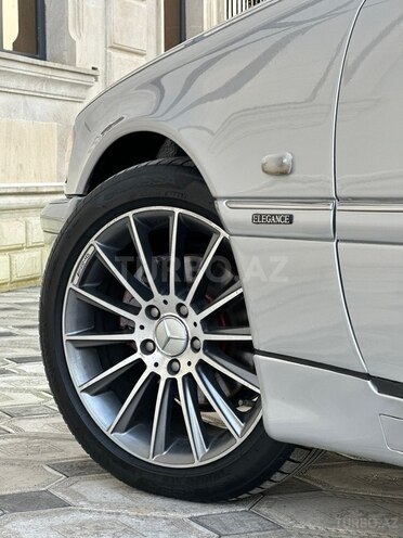 Mercedes C 200 1998, 210,324 km - 2.0 л - Saatlı
