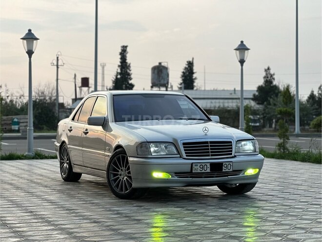 Mercedes C 200 1998, 210,324 km - 2.0 л - Saatlı