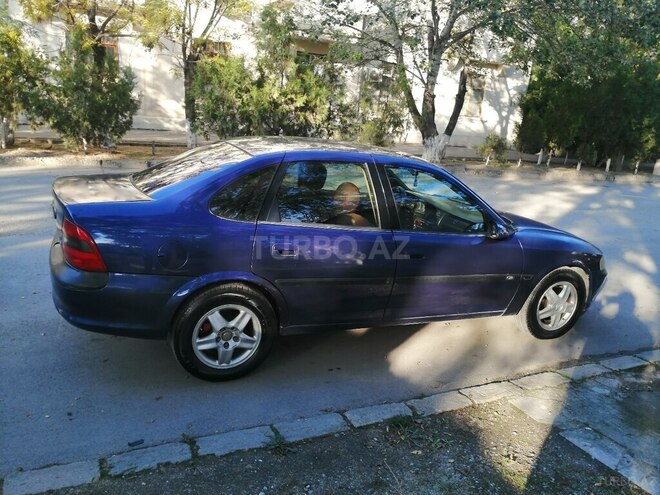 Opel Vectra 1996, 235,980 km - 2.0 l - Sumqayıt