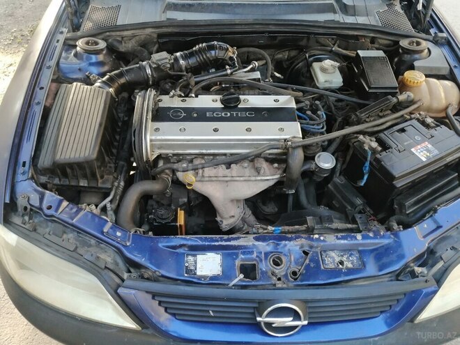 Opel Vectra 1996, 235,980 km - 2.0 l - Sumqayıt
