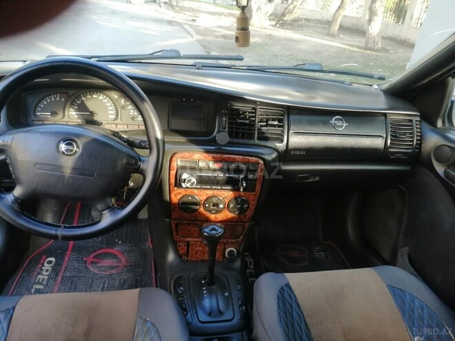 Opel Vectra 1996, 235,980 km - 2.0 l - Sumqayıt