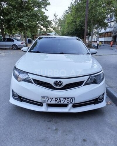Toyota Camry 2013, 180,000 km - 2.5 l - Mingəçevir