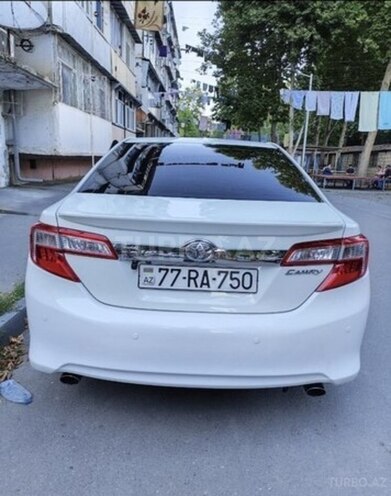 Toyota Camry 2013, 180,000 km - 2.5 l - Mingəçevir