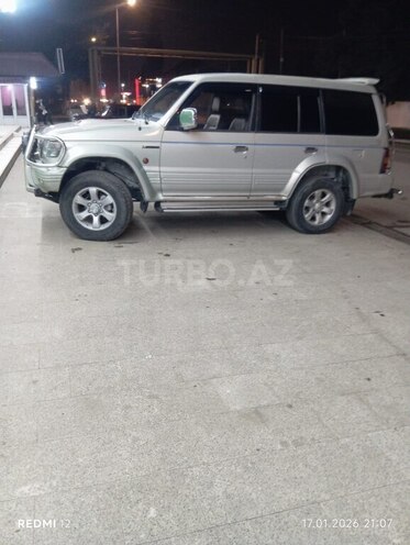 Mitsubishi Pajero 1995, 560,000 km - 2.8 l - Lənkəran