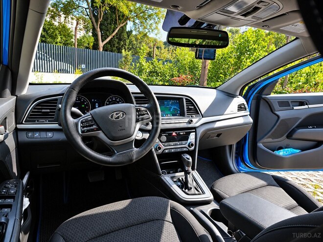 Hyundai Elantra 2017, 88,514 km - 2.0 l - Bakı