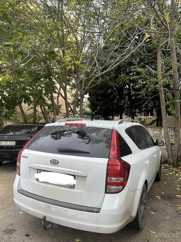 Kia  2011, 217,615 km - 1.4 l - Bakı