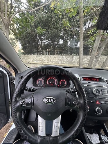 Kia  2011, 217,615 km - 1.4 l - Bakı