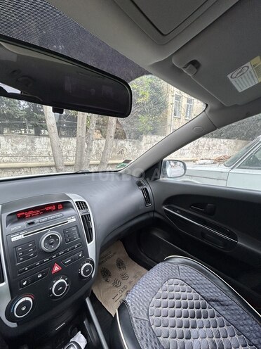 Kia  2011, 217,615 km - 1.4 l - Bakı