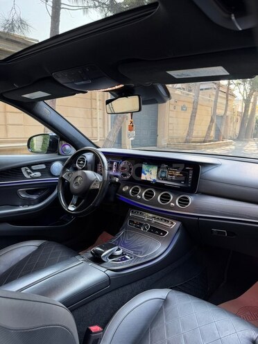Mercedes E 300 2018, 95,000 km - 2.0 л - Bakı