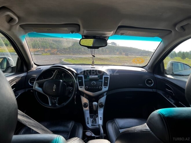 Chevrolet Cruze 2011, 404,000 km - 1.4 л - Şamaxı