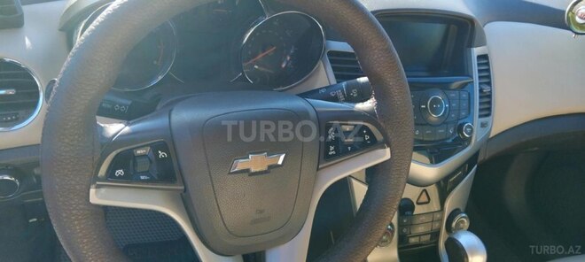 Chevrolet Cruze 2015, 280,000 km - 1.4 l - Gəncə
