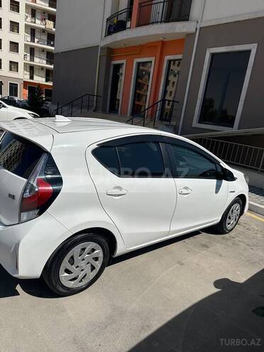 Toyota Aqua 2017, 320,000 km - 1.5 l - Naxçıvan
