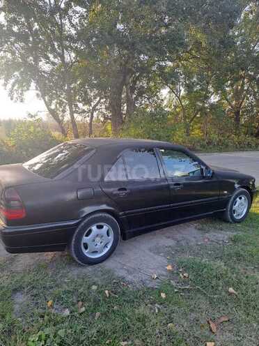 Mercedes C 220 1997, 436,692 km - 2.2 л - Xaçmaz
