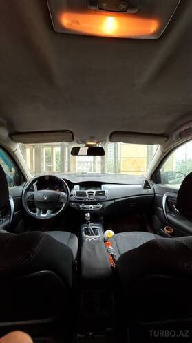 Renault Laguna 2009, 418,097 km - 1.5 л - Bakı