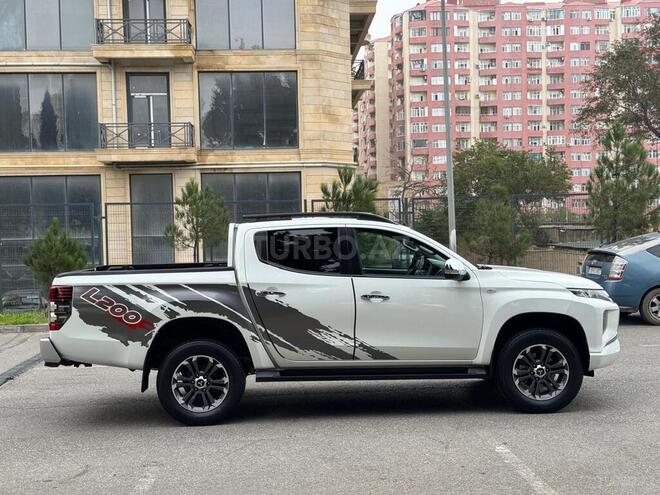Mitsubishi L200 2023, 85,218 km - 2.4 l - Bakı