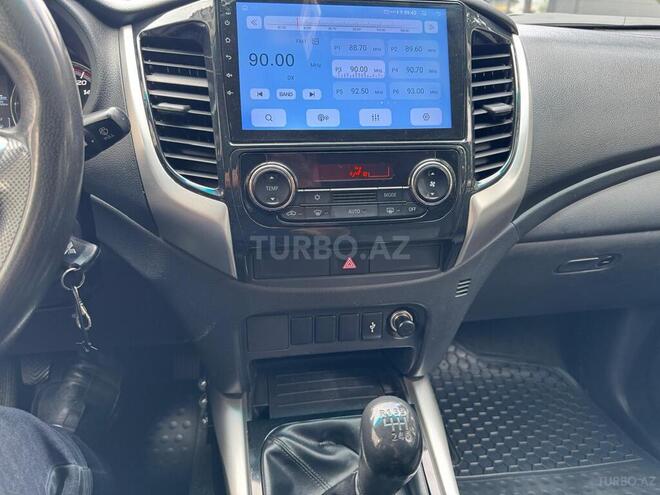 Mitsubishi L200 2023, 85,218 km - 2.4 l - Bakı