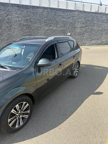 Kia  2008, 345,000 km - 1.6 l - Bakı
