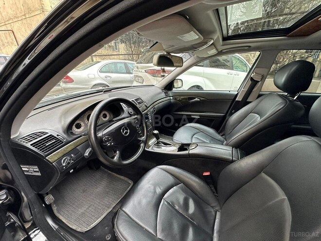 Mercedes E 220 2007, 246,000 km - 2.2 л - Bakı
