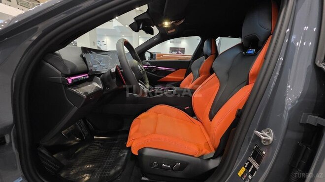 BMW M5 2025, 2,150 km - 4.4 l - Bakı