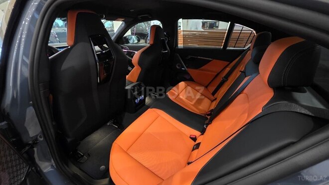 BMW M5 2025, 2,150 km - 4.4 l - Bakı