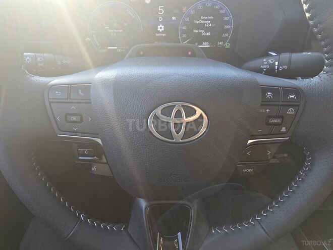 Toyota Camry 2026, 9,000 km - 2.0 l - Bakı