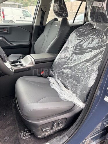 Toyota RAV4 2026, 60,100 km - 2.0 l - Bakı