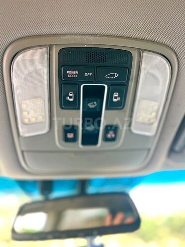 Kia Carnival 2015, 187,000 km - 2.2 l - Bakı